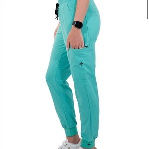 Mim Scrubs Jogger Pants and shirt Surgical Green